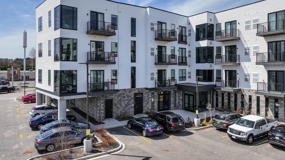 More Photos Of 209 Division St, Stevens Point Apartments For Lease