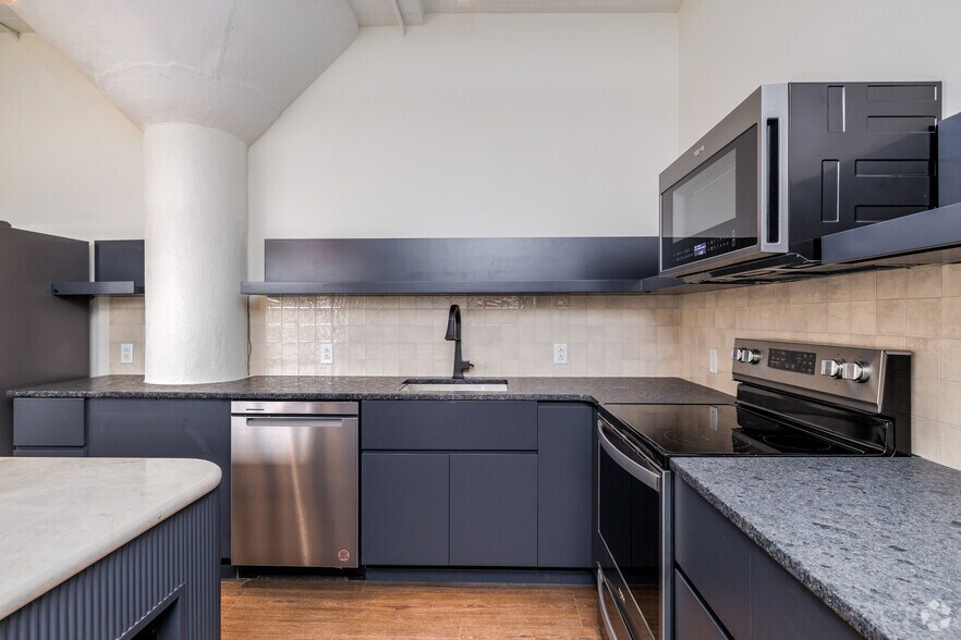 More Photos Of 401 E State St, Ithaca Apartments For Lease
