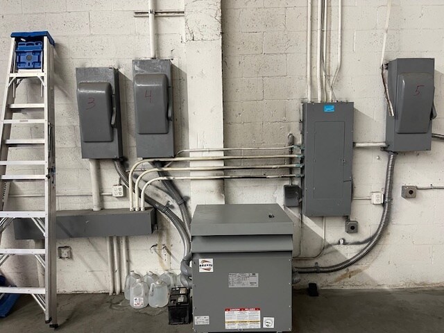 More Photos Of 3161 W Mcnab Rd, Pompano Beach Warehouse For Lease