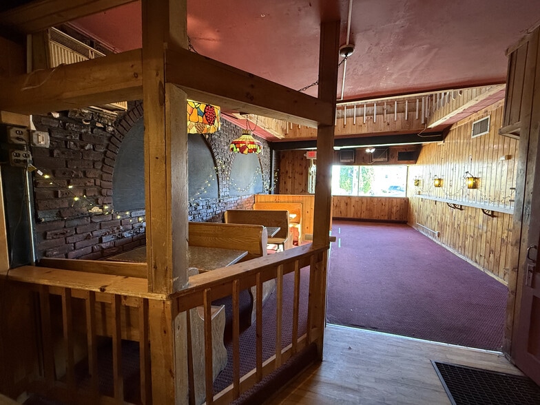 More Photos Of 57 Gleneida Ave, Carmel Restaurant For Sale