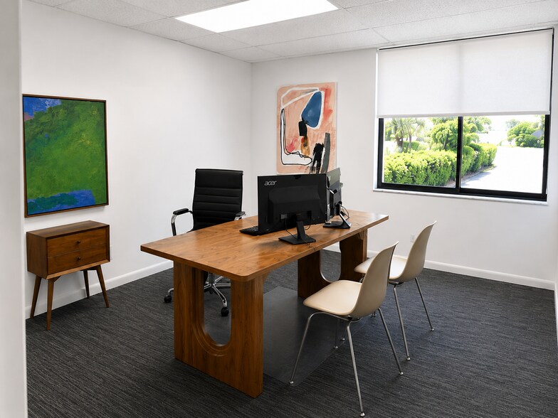 More Photos Of 1860 Forest Hill Blvd, West Palm Beach Unknown For Lease