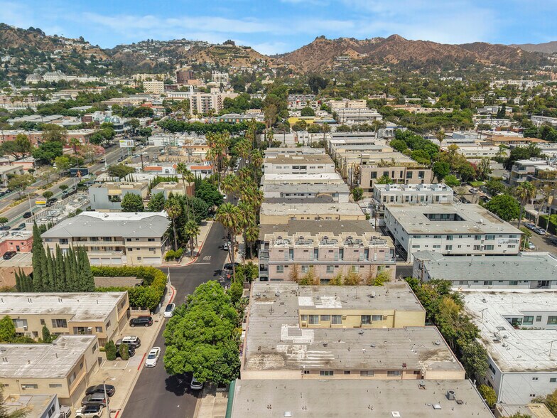 More Photos Of 944 N Orange Grove Ave, Los Angeles Apartments For Sale