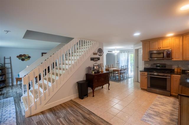 More Photos Of 527 Tamworth Rd, Tamworth Apartments For Sale