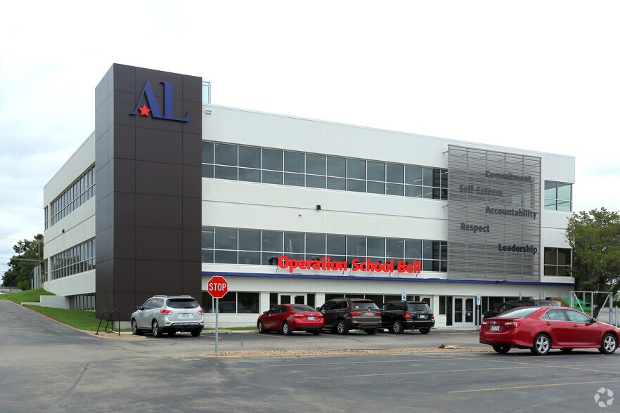 More Photos Of 5350 E 31st St, Tulsa Office For Lease