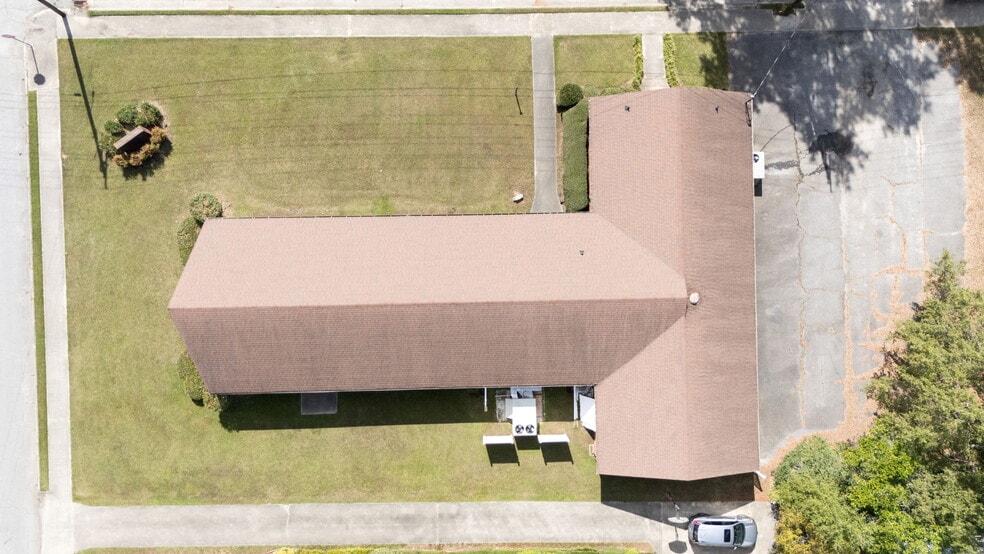 More Photos Of 4334 W Pine St, Farmville Religious Facility For Sale