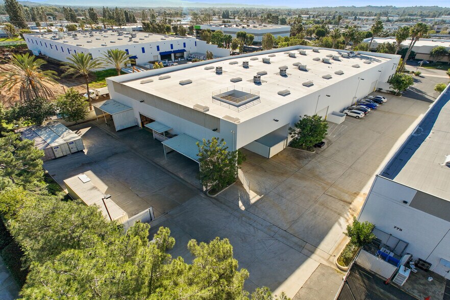 More Photos Of 725 Columbia St, Brea Warehouse For Lease