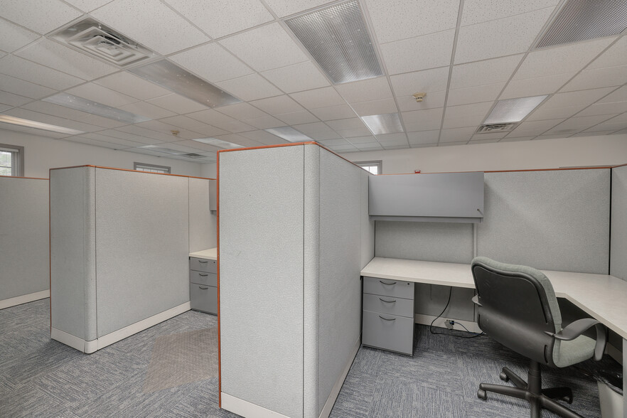 More Photos Of 3900 Mechanicsville Rd, Doylestown Medical For Sale