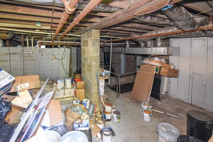 More Photos Of 104 Maple Ave, Chestertown Apartments For Sale
