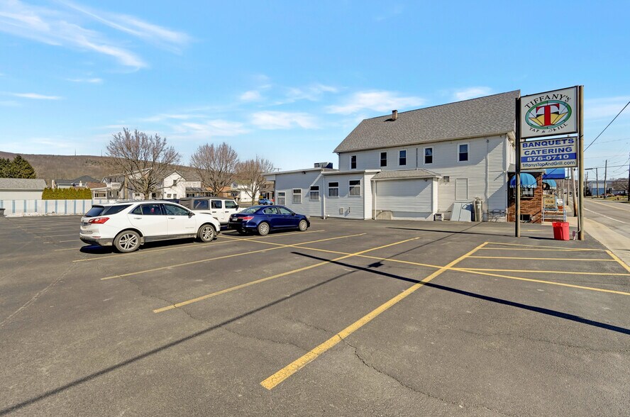 More Photos Of 291 Main St, Eynon Restaurant For Sale