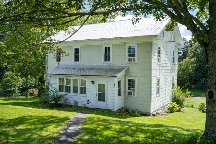 More Photos Of 222 Penns Cave Rd, Centre Hall Specialty For Sale
