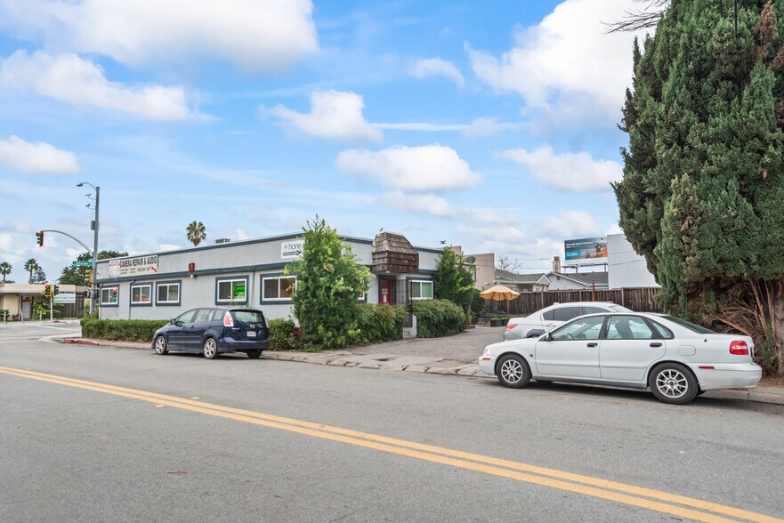 More Photos Of 501 S Bascom Ave, San Jose Storefront Retail Office For Sale