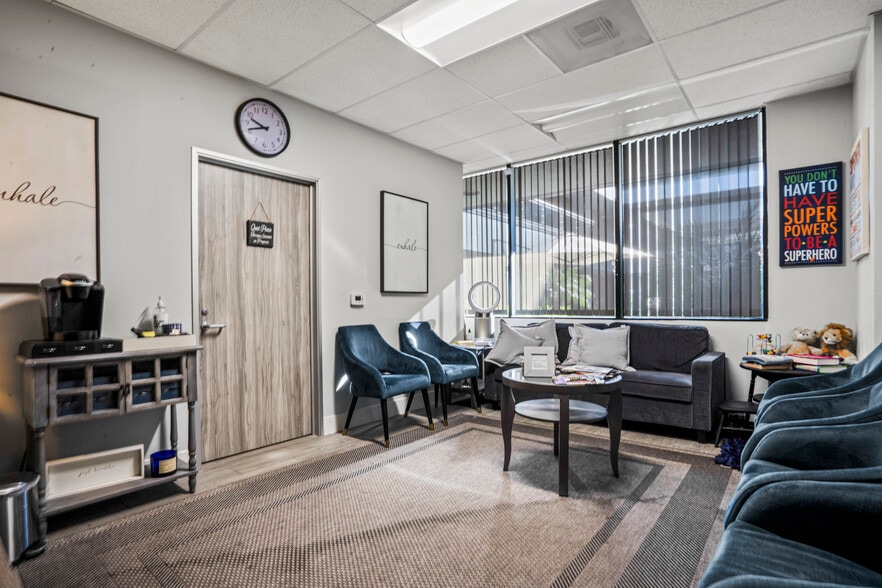 More Photos Of 23832 Rockfield Blvd, Lake Forest Medical For Sale