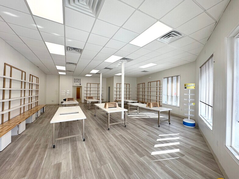More Photos Of 4381 Murray Ave, Pittsburgh Storefront Retail Residential For Sale