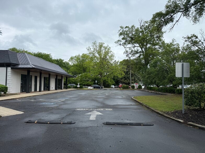 More Photos Of 8910 Main St, Woodstock Storefront Retail Office For Lease
