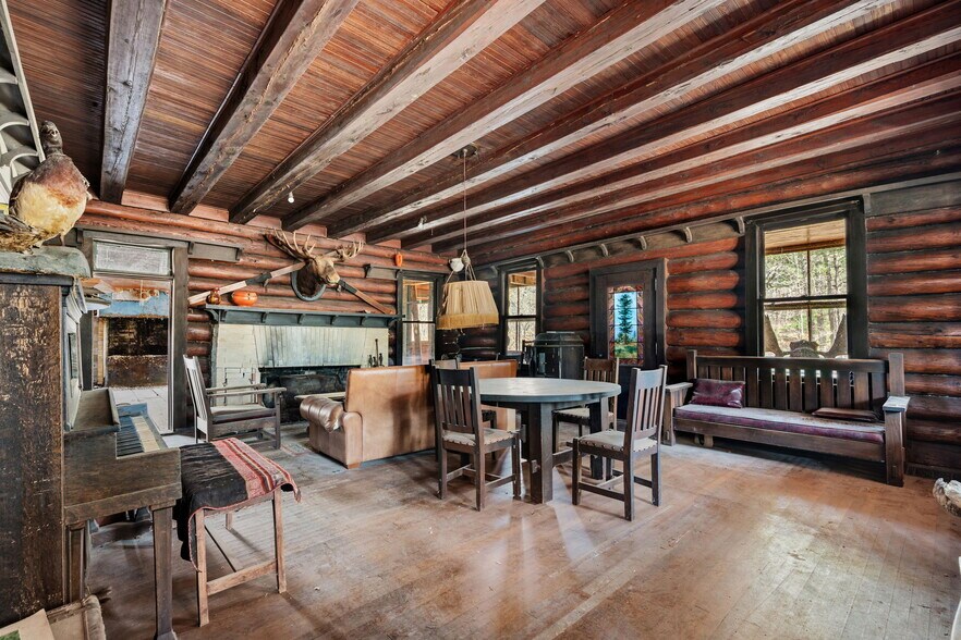 More Photos Of 1098 340th Ave, Frederic Specialty For Sale