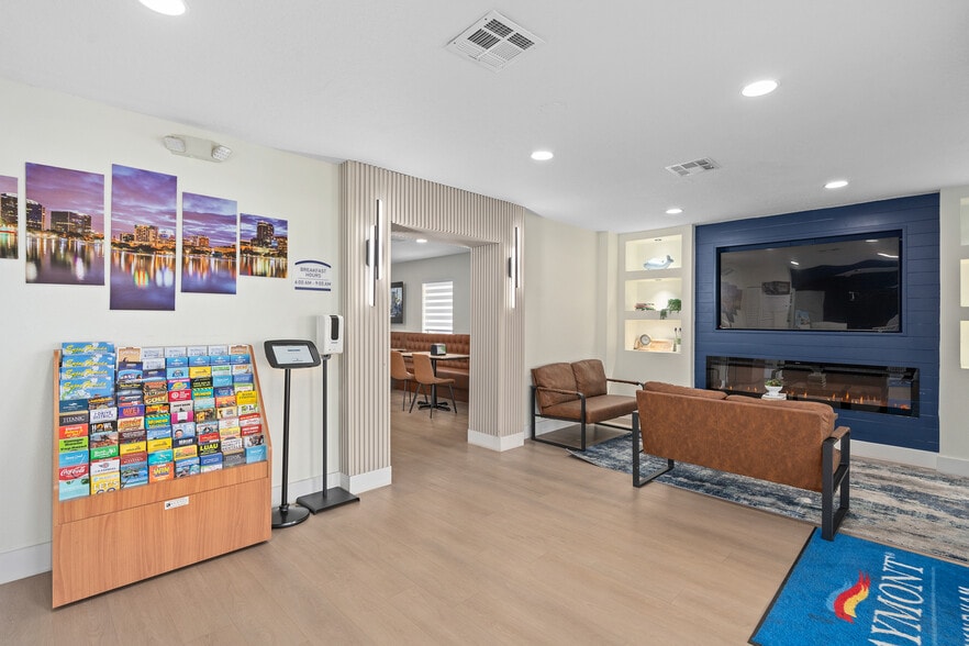 More Photos Of 3956 W Colonial Dr, Orlando Hotel For Sale