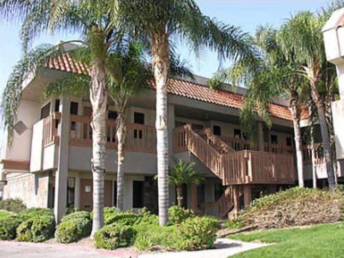 More Photos Of 1881 S Commercenter Drive East, San Bernardino Medical For Lease