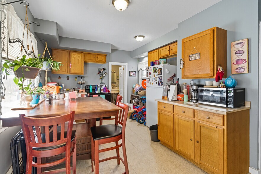 More Photos Of 1043-1045 Charles St, Providence Storefront Retail Residential For Sale