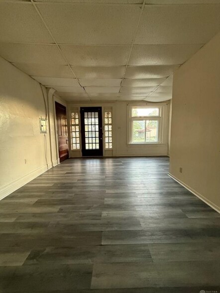 More Photos Of 2005 Wayne Ave, Dayton Apartments For Sale