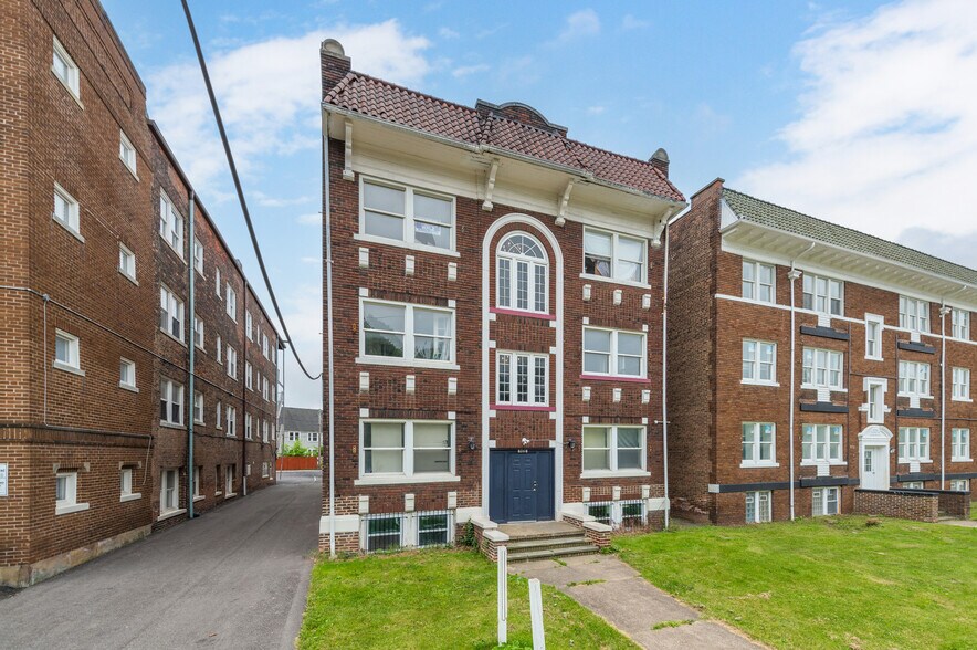 More Photos Of 14120 Superior Rd, Cleveland Multifamily For Sale