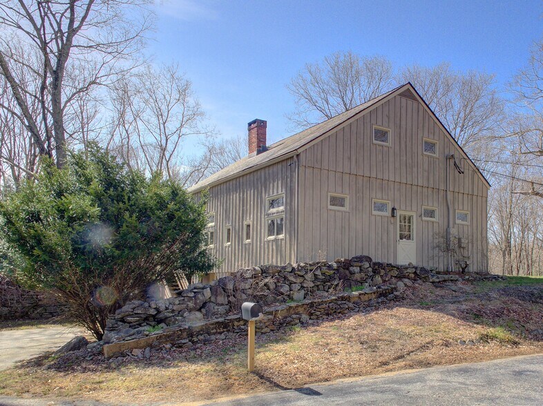 Primary Photo Of 167 Baxter Rd, Storrs Mansfield Office For Sale