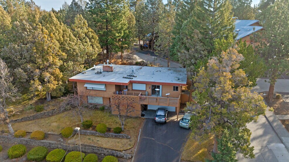 More Photos Of 3105 NW O. B. Riley Rd, Bend Hotel For Sale
