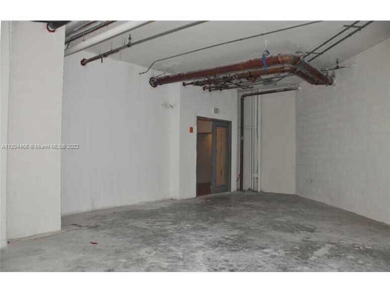 More Photos Of 1900 N Bayshore Dr, Miami Multifamily For Sale