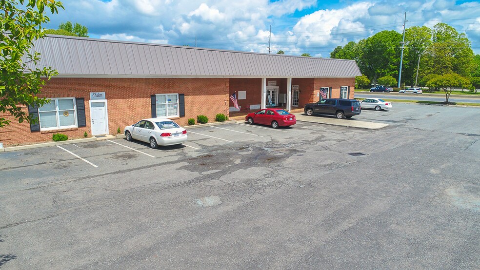 More Photos Of 1617 W Roosevelt Blvd, Monroe Office For Sale