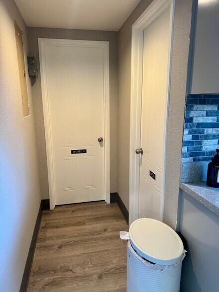 More Photos Of 6680 Bay Laurel Pl, Avila Beach Office For Lease