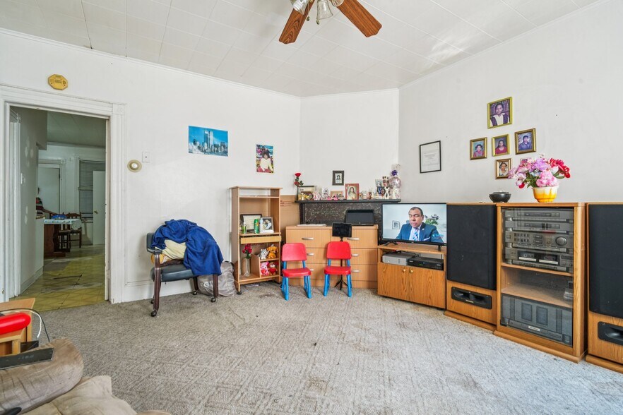 More Photos Of 150 Martin St, Paterson Apartments For Sale