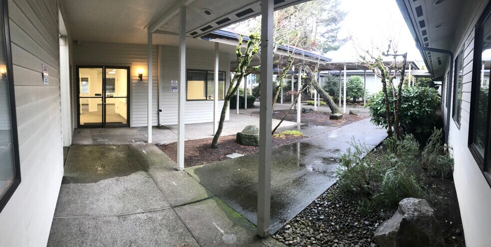 More Photos Of 17175 SW Tualatin Valley Hwy, Beaverton Unknown For Lease