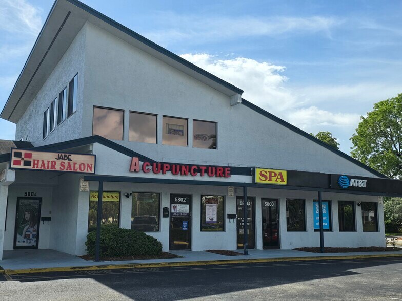 More Photos Of 5800-5820 N University Dr, Fort Lauderdale Storefront Retail Office For Lease
