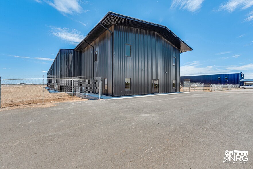 More Photos Of 5620 N FM 1788, Midland Warehouse For Lease