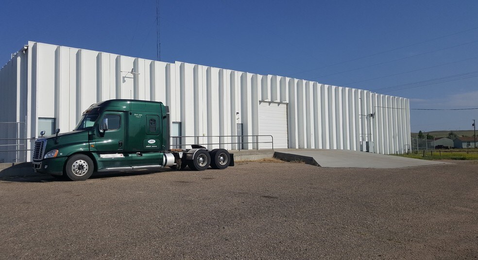 More Photos Of 6450 E Yellowstone Hwy, Evansville Warehouse For Lease