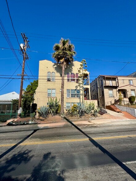Primary Photo Of 1110 S Normandie Ave, Los Angeles Apartments For Sale