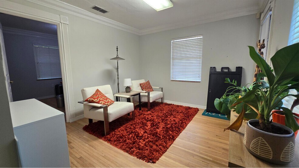 More Photos Of 2053 W 1st St, Fort Myers Office For Lease