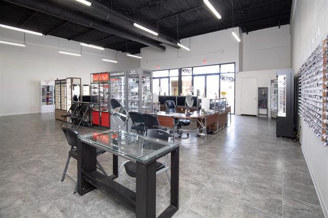 More Photos Of 1401 Jacaman Rd, Laredo General Retail For Lease