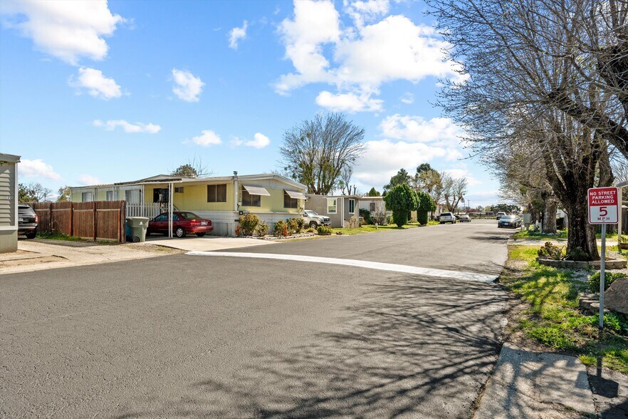 More Photos Of 2864 Jefferson Ave, Yuba City Manufactured Housing Mobile Home Park For Sale