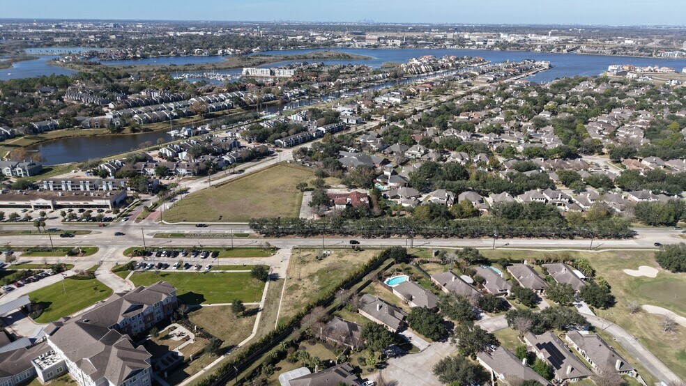 More Photos Of 2622 Marina Bay Dr, League City Medical For Lease