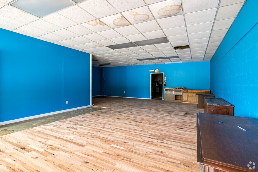 More Photos Of 6000 Leavenworth Rd, Kansas City Unknown For Lease