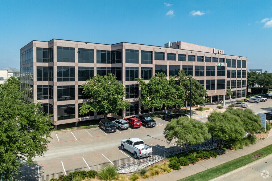 More Photos Of 1600 N Collins Blvd, Richardson Office For Lease