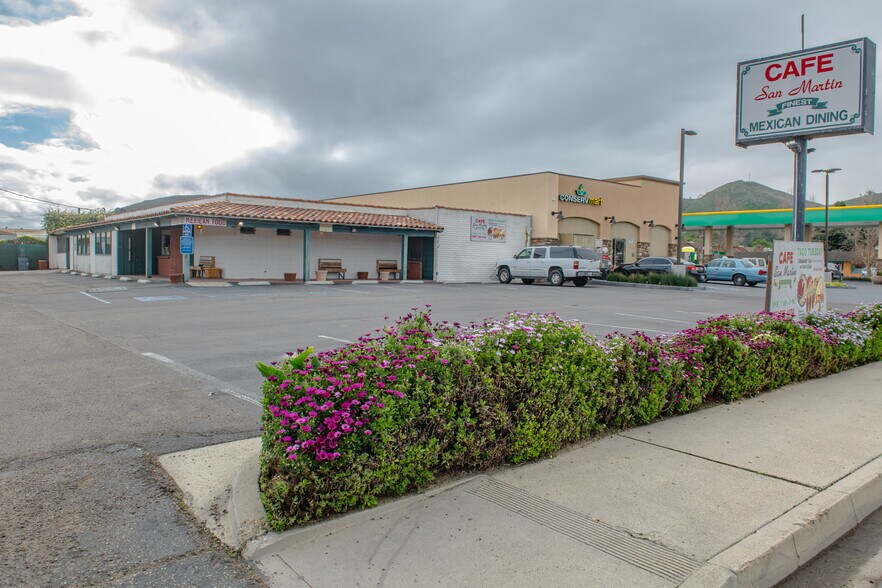 Primary Photo Of 112 N A St, Lompoc Restaurant For Sale
