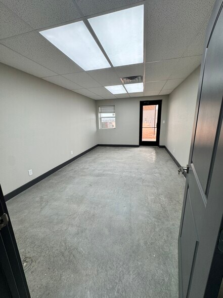 More Photos Of 4513 County Rd 128, Midland Industrial For Lease