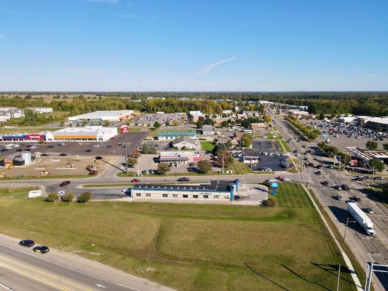 More Photos Of 360 N Willowbrook Rd, Coldwater Carwash For Sale