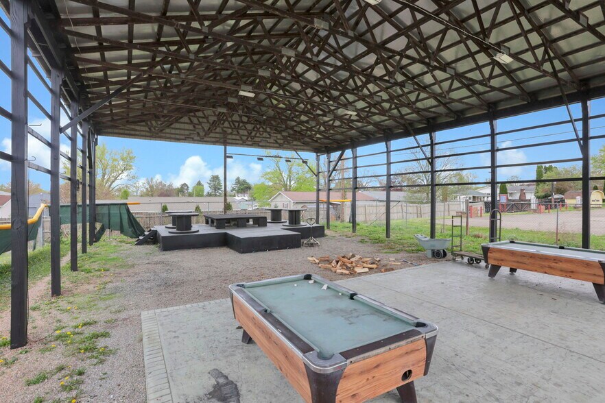 More Photos Of 609 Mill St, New Lexington Restaurant For Sale