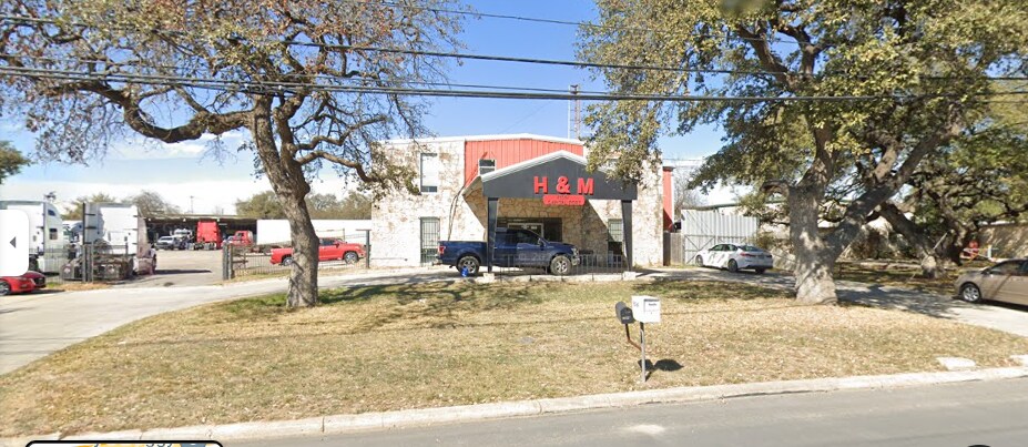 More Photos Of 15561-15579 Capital Port Dr, San Antonio Warehouse For Lease