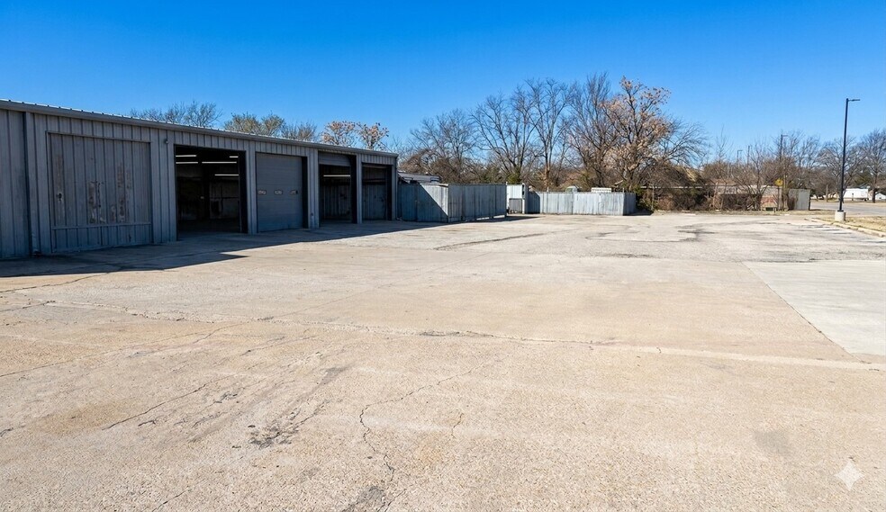 Primary Photo Of , Garland Industrial For Sale