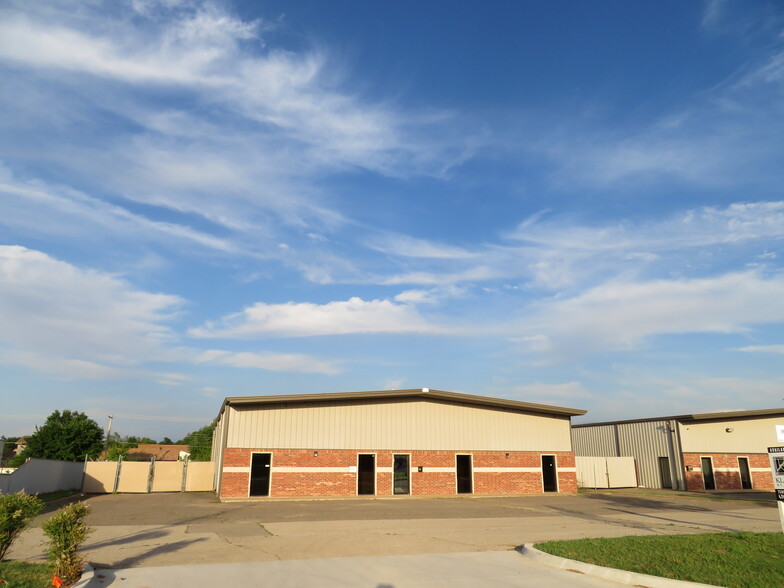 Primary Photo Of 804 Messenger Ln, Oklahoma City Warehouse For Lease