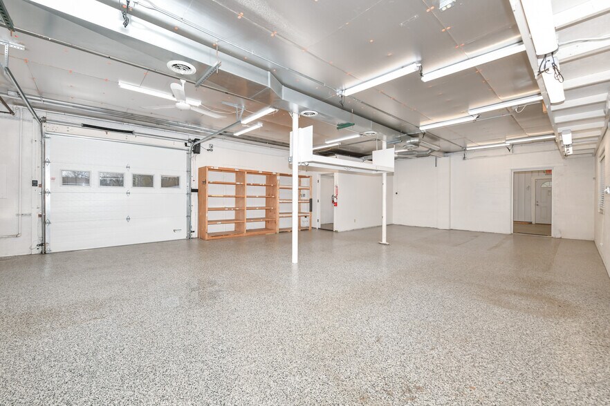 More Photos Of 108 N Front St, Burlington Specialty For Sale