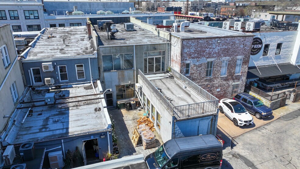 More Photos Of 43 N Village Ave, Rockville Centre Freestanding For Sale